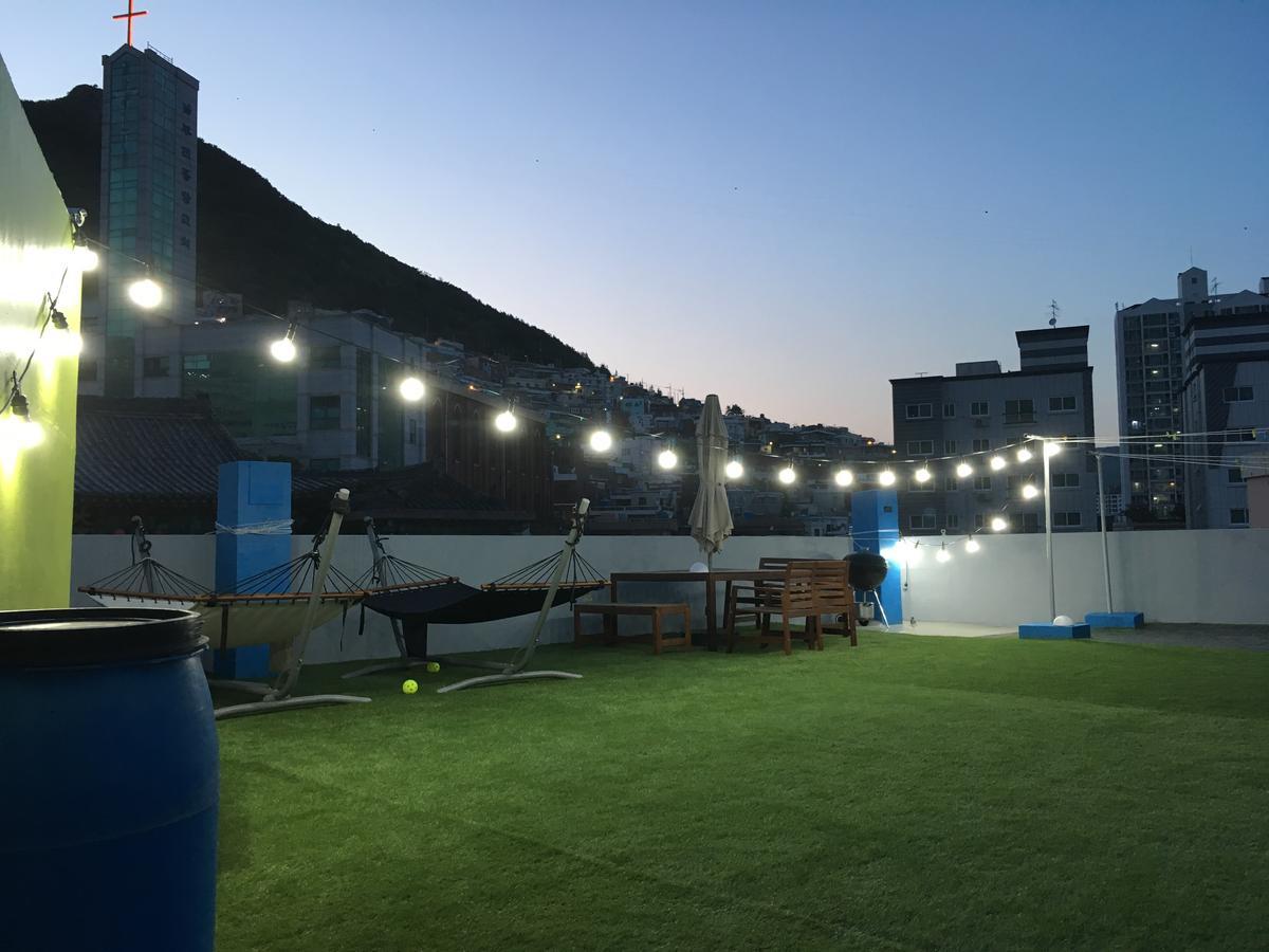 Busan Backpackers Екстериор снимка