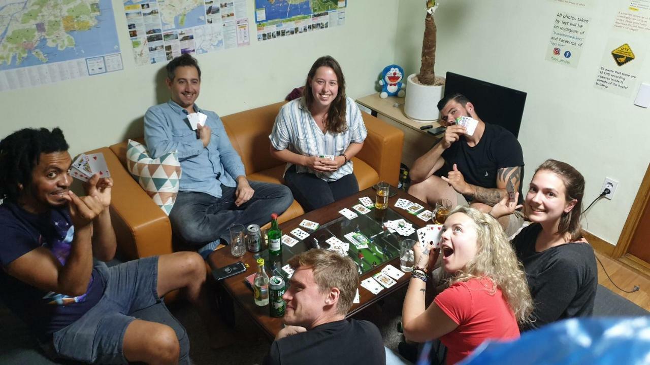 Busan Backpackers Екстериор снимка