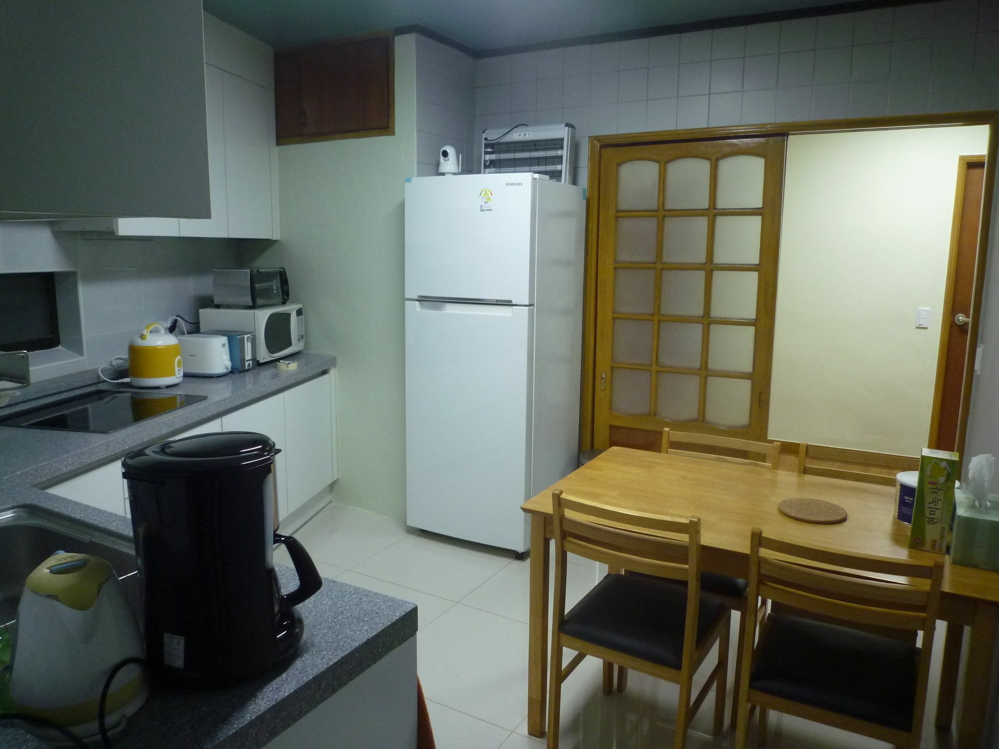 Busan Backpackers Екстериор снимка